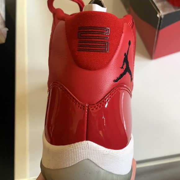 Jordan 11 “win like 96”